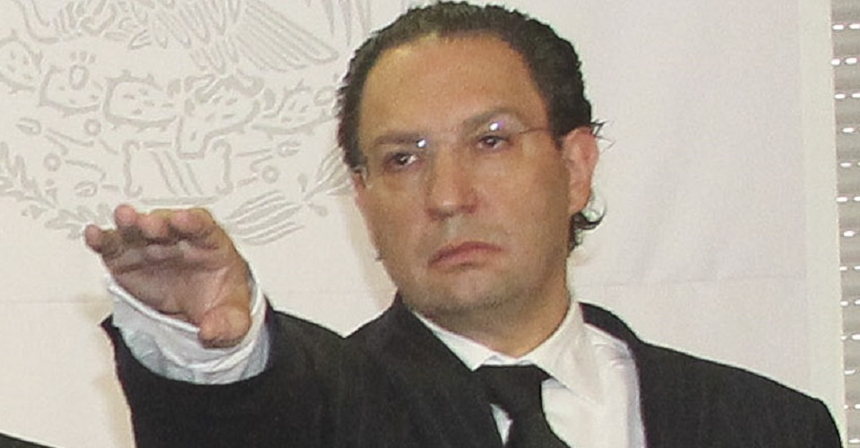 Apoderado de Zebadúa compró casas en EU con dinero de presunta corrupción