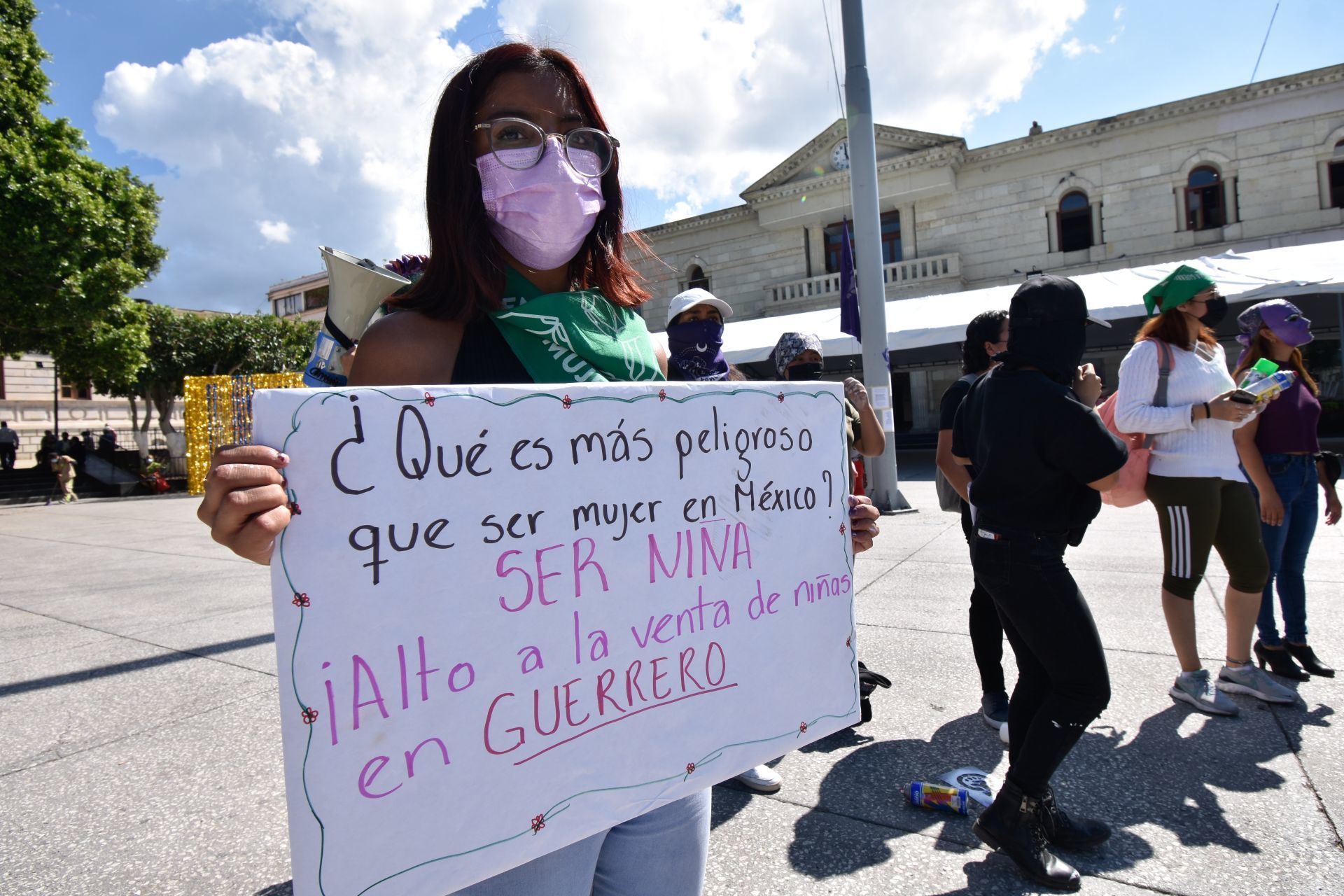 Monedas de cambio: venta de mujeres, la 'tradición' que no muere en Guerrero