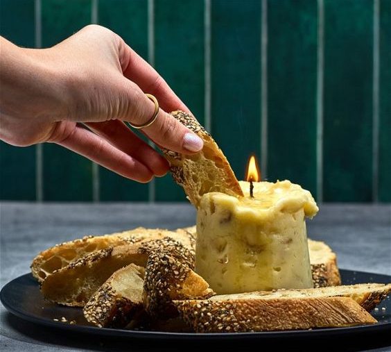 Velas de mantequilla, el toque mágico que le hacía falta a tu cena