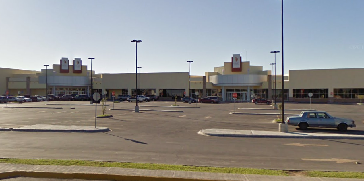 Plaza de Nuevo Laredo, Tamaulipas, niega acceso a joven con síndrome de Down