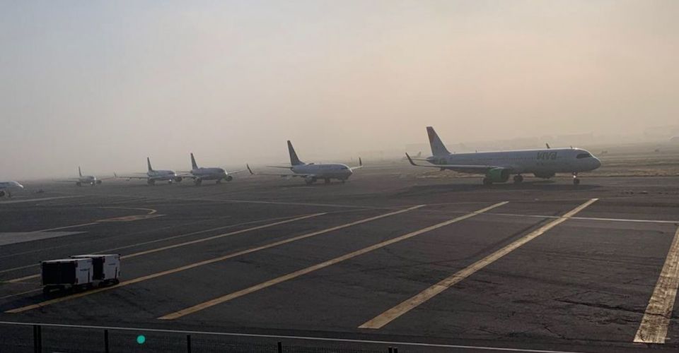 Gobierno planea reducir 25% de las operaciones del AICM, tras incidente