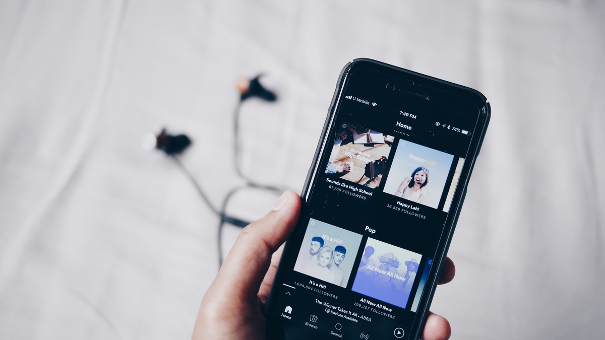 *Ya puedes escuchar música de Spotify sin salir de Facebook*: te enseñamos cómo