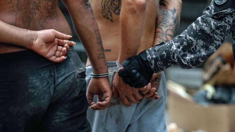 Qué es Comando Vermelho y cuánto poder tiene la banda criminal contra la que Brasil lanzó un operativo que dejó 64 muertos