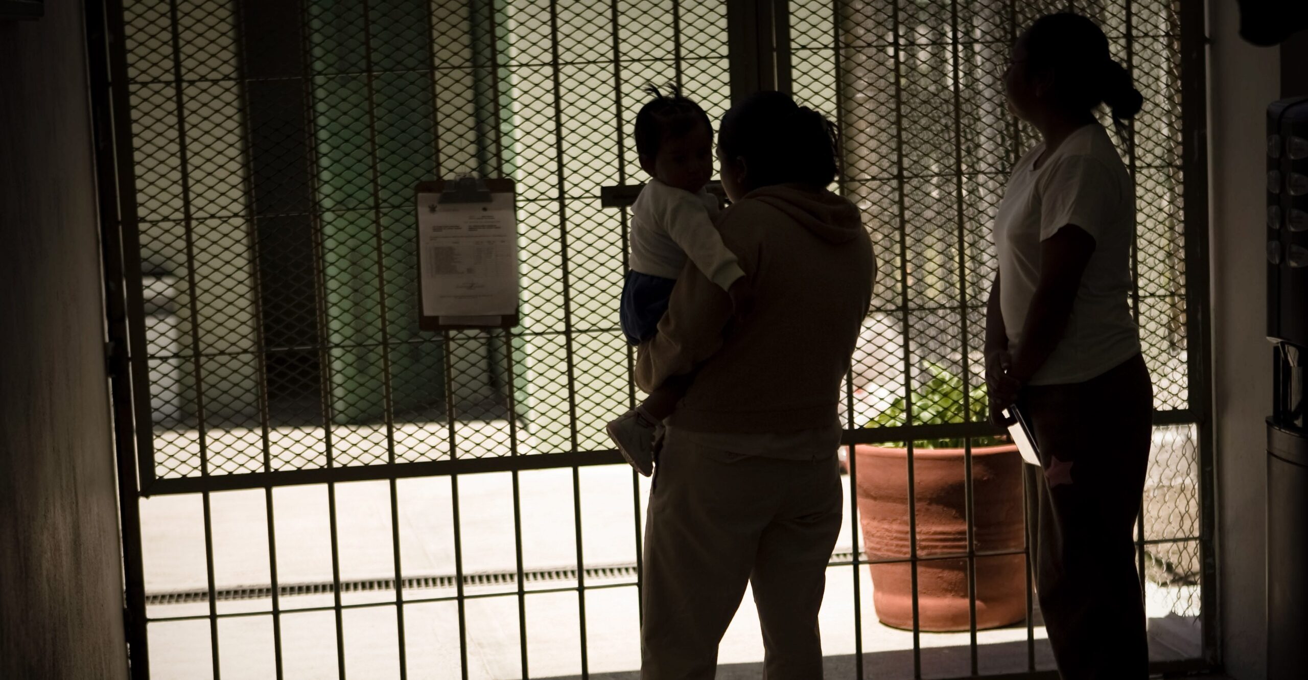 Más de 3 mil mujeres están presas en México por delitos menores contra la...