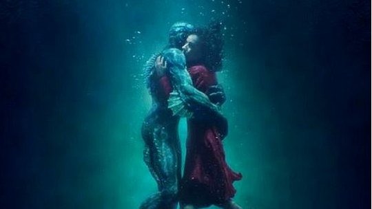 Por qué acusan de plagio a Guillermo del Toro por La forma del agua, favorita para los Oscar