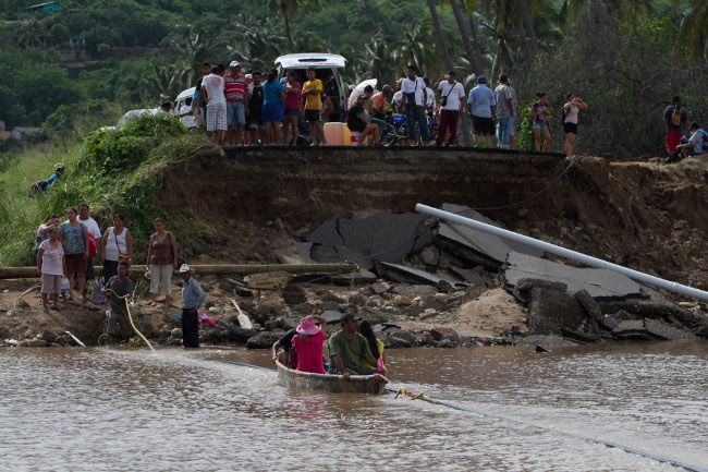 Lomas de Chapultepec, la isla del hambre y la sed (crónica y videos)