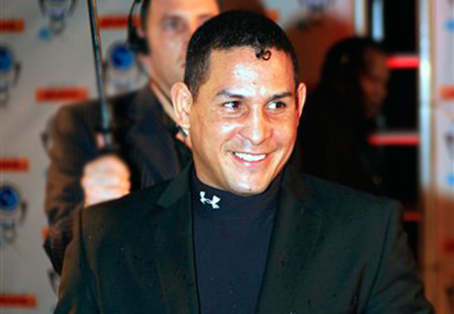 Reportan grave al ex boxeador “El Macho” Camacho tras ser baleado