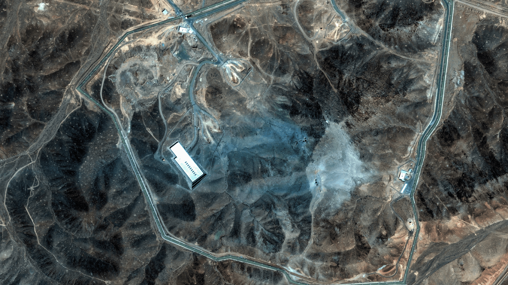 Qué se sabe del ataque de EU contra 3 instalaciones nucleares de Irán y cómo podría responder el gobierno de Teherán