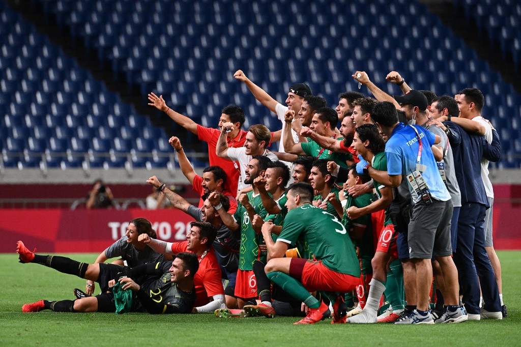 ¡Medalla de bronce para México! *El Tri vence 3-1 a Japón en Tokio 2020*