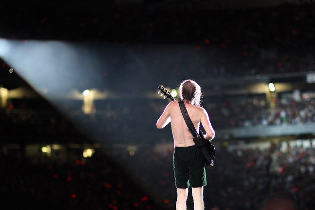 AC/DC termina con los rumores: “Continuará haciendo música”