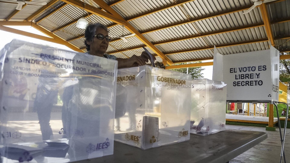 Urnas robadas, armas: Así es como Ahome, Sinaloa, votó bajo asedio del crimen