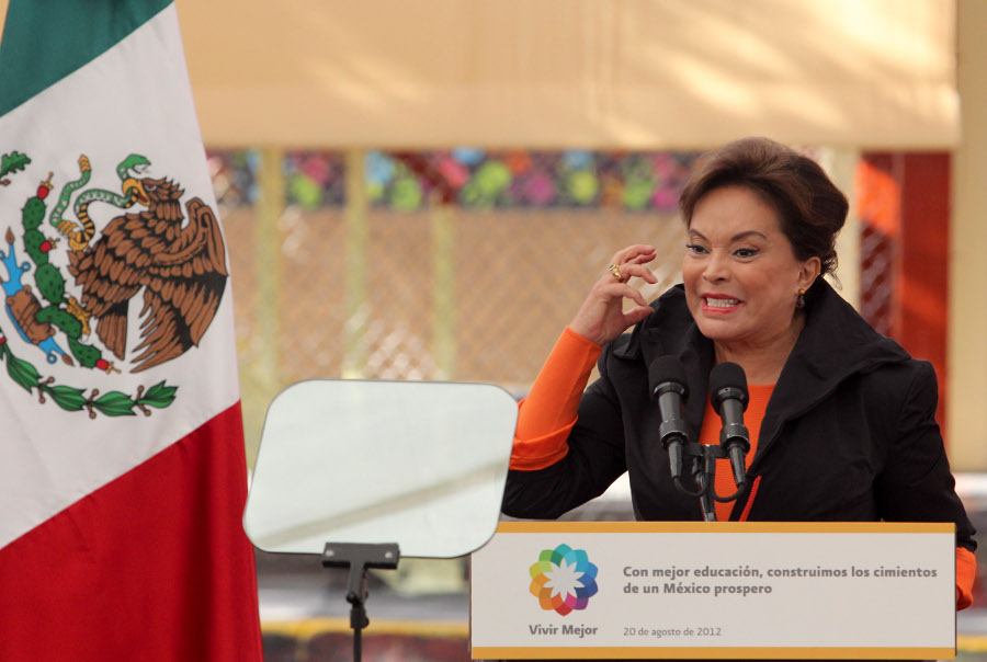 ¿”La Maestra” Gordillo <i>le saca</i> a las manifestaciones?