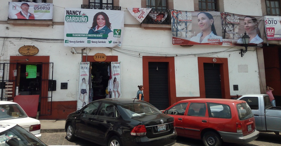 La disputa por Valle de Bravo, Edomex, en medio de acusaciones y guerra sucia