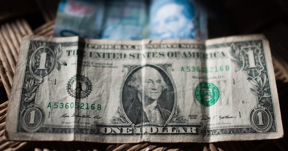 Divisas y reforma a la ley de Banxico: De qué va y cuáles son los riesgos