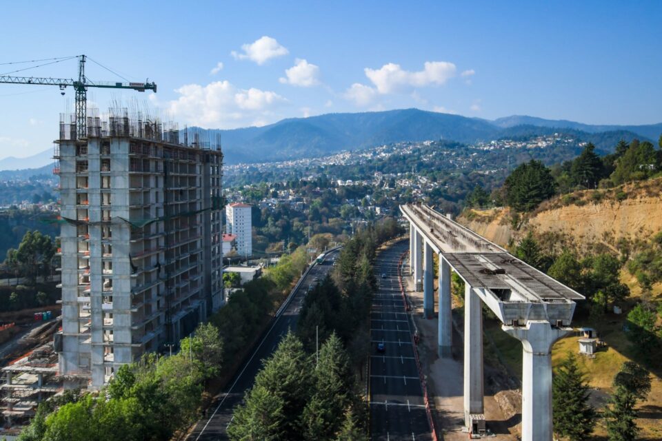 Auditoría halló irregularidades en la obra del Tren Interurbano por 72 mdp