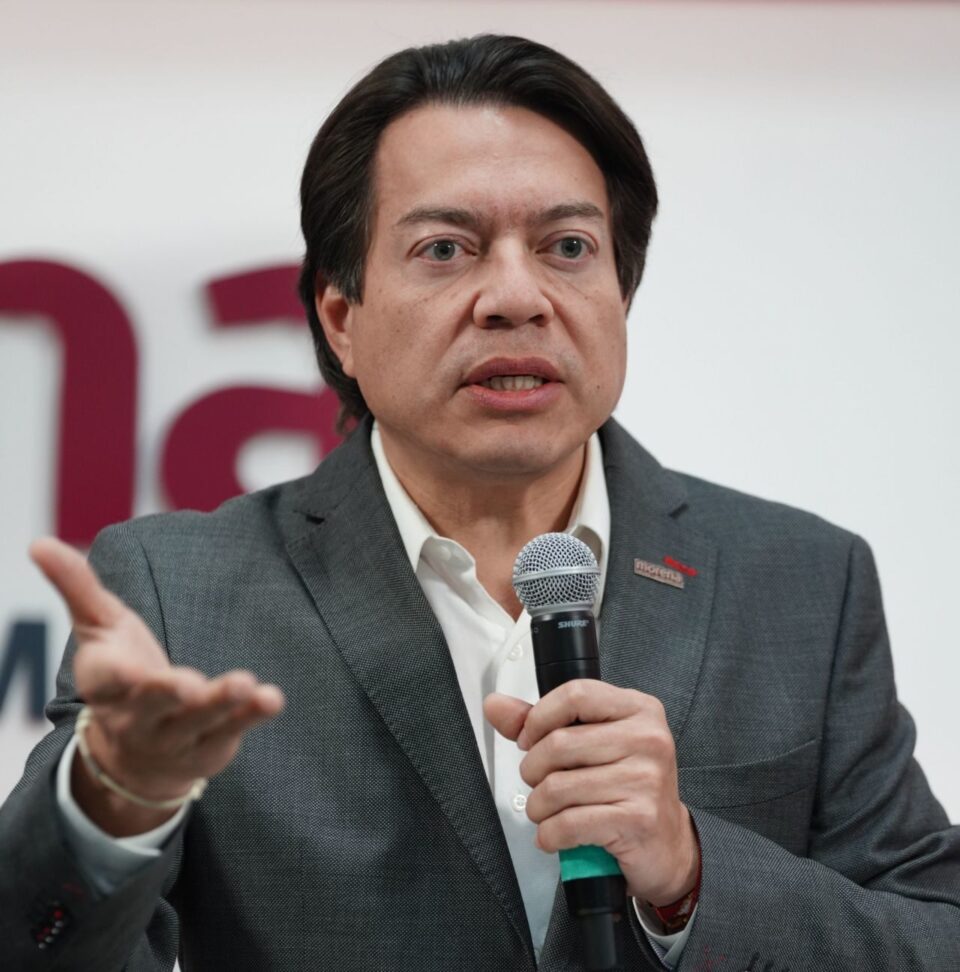 Mario Delgado llama "ilegal" a la suspensión de la Corte contra apliación del "plan B"