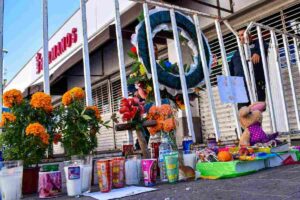 Caso Waldo’s: juez decide no vincular a proceso a tres personas por incendio; Fiscalía apelará