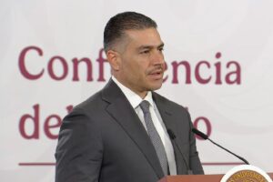 Cocaína asegurada frente a costas de Acapulco era de una facción del Cártel de Sinaloa: Harfuch