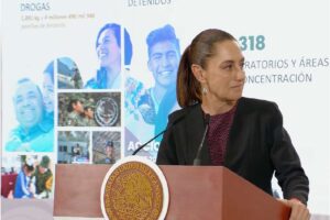 Cocaína asegurada frente a costas de Acapulco era de una facción del Cártel de Sinaloa: Harfuch