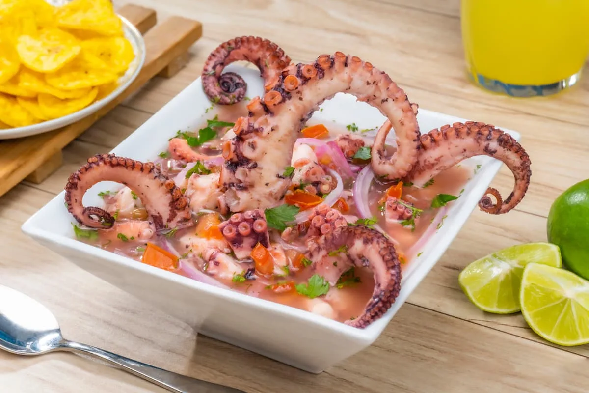 Cómo hacer cóctel de pulpo (para disfrutar con tostadas en Semana Santa)