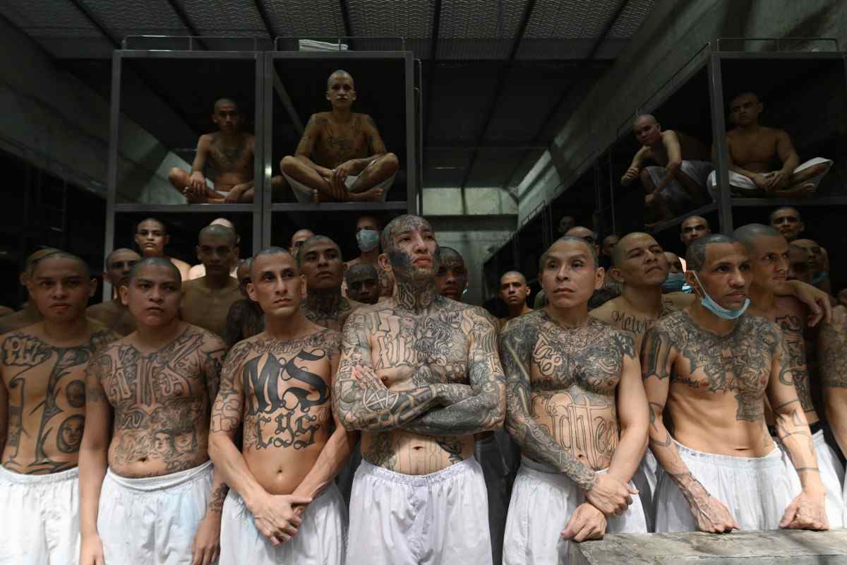 Congreso El Salvador aprueba cadena perpetua para homicidas, violadores y terroristas_
