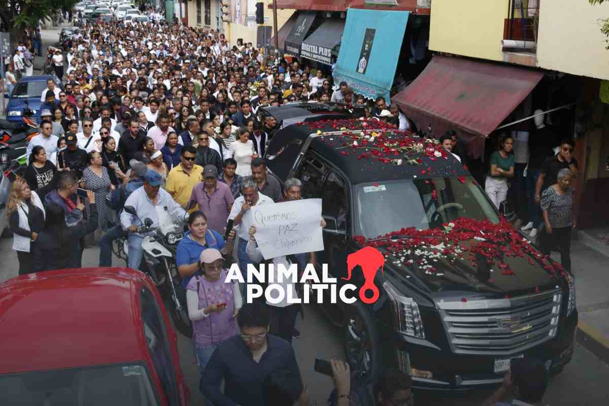 Corren a exalcaldesa del velorio del alcalde de Chilpancingo asesinado