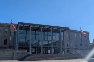 Defensa de “El Cuini” pide aplazar audiencia en EU mientras revisa evidencia y negocia posible acuerdo