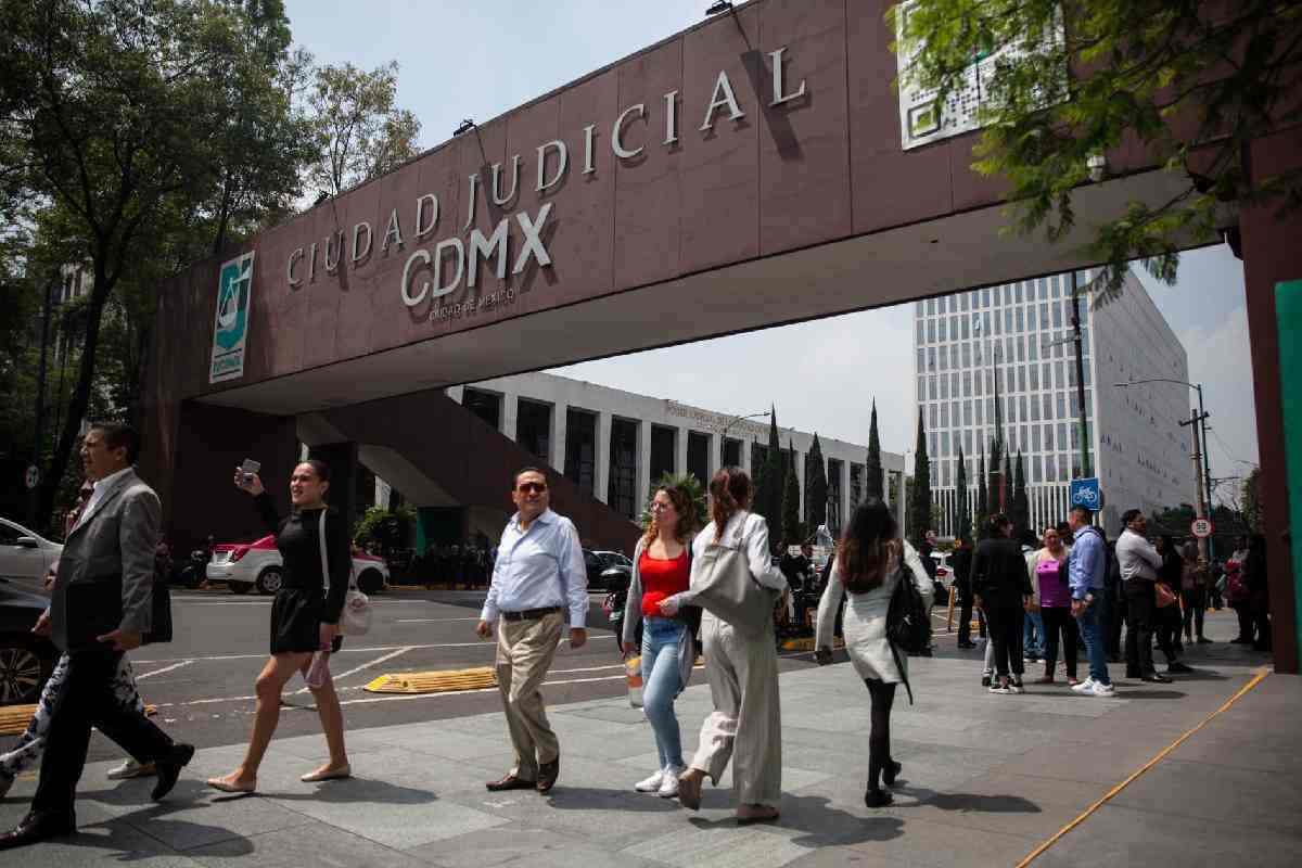 Detienen a dos personas por intento de homicidio de abogado Carlos Efrén Leyva en restaurante
