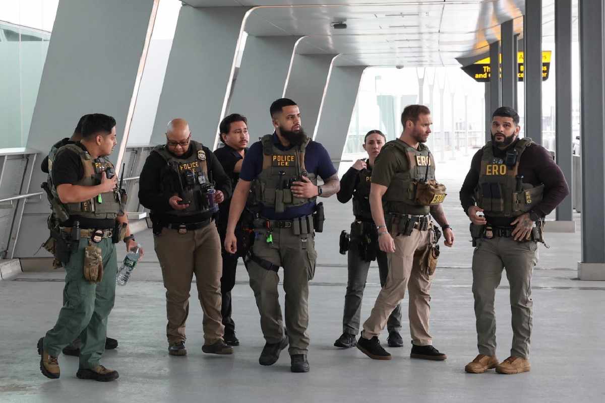 EU despliega agentes del ICE en aeropuertos ante escasez de personal por el bloqueo presupuestal