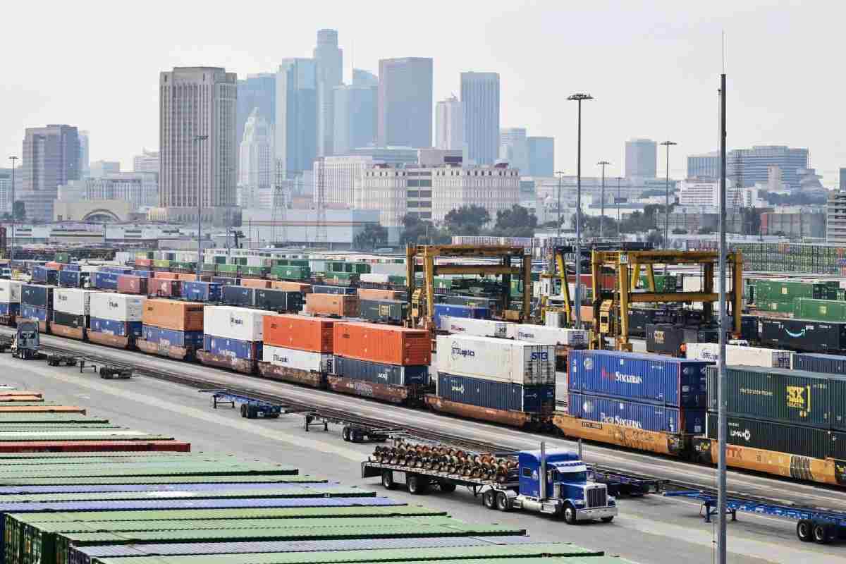 Ebrard anuncia reuniones con China para revisar aranceles y fricciones comerciales