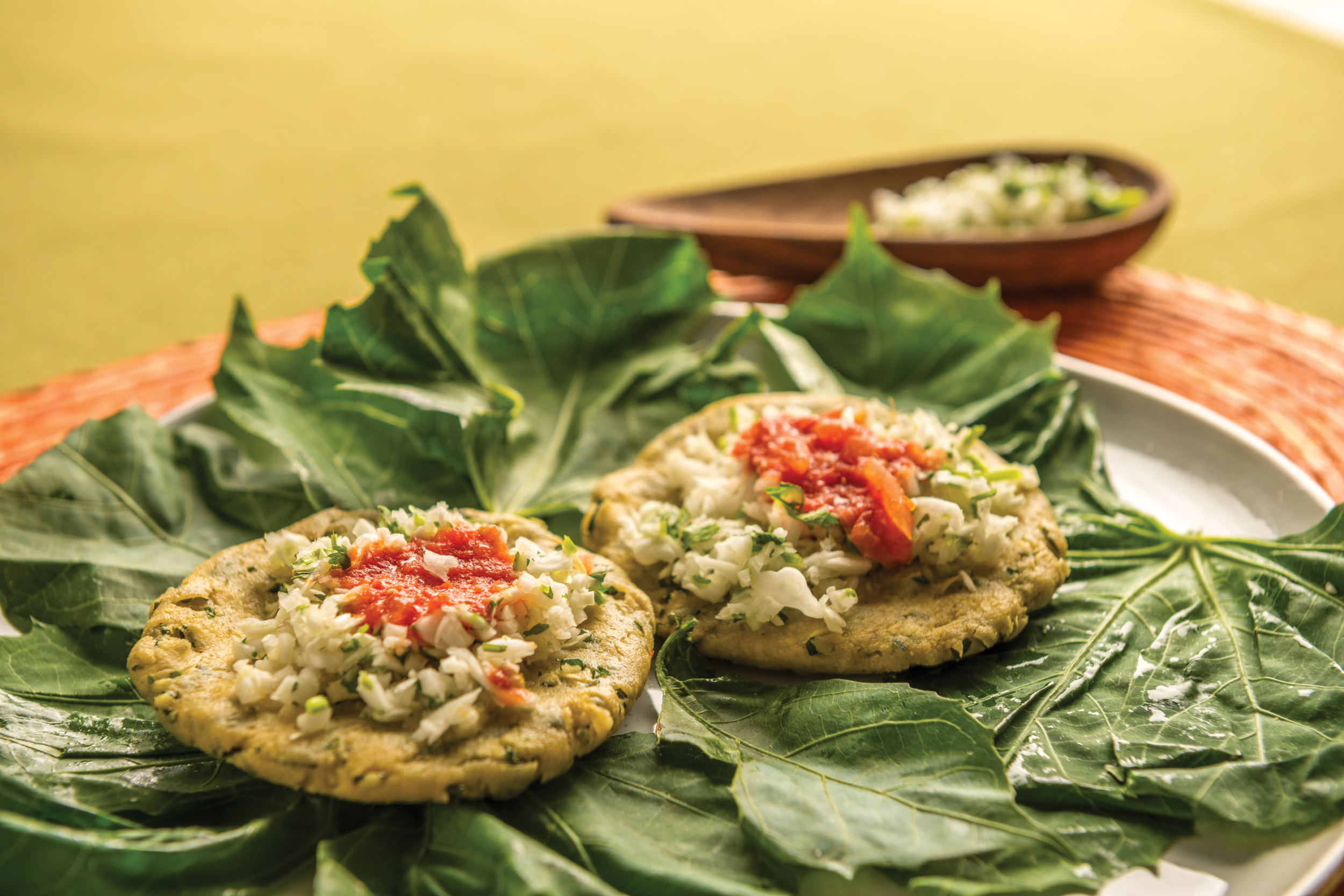 #CocinerasTradicionales Tortitas de chaya de Quintana Roo y tamal colado de Sinaloa