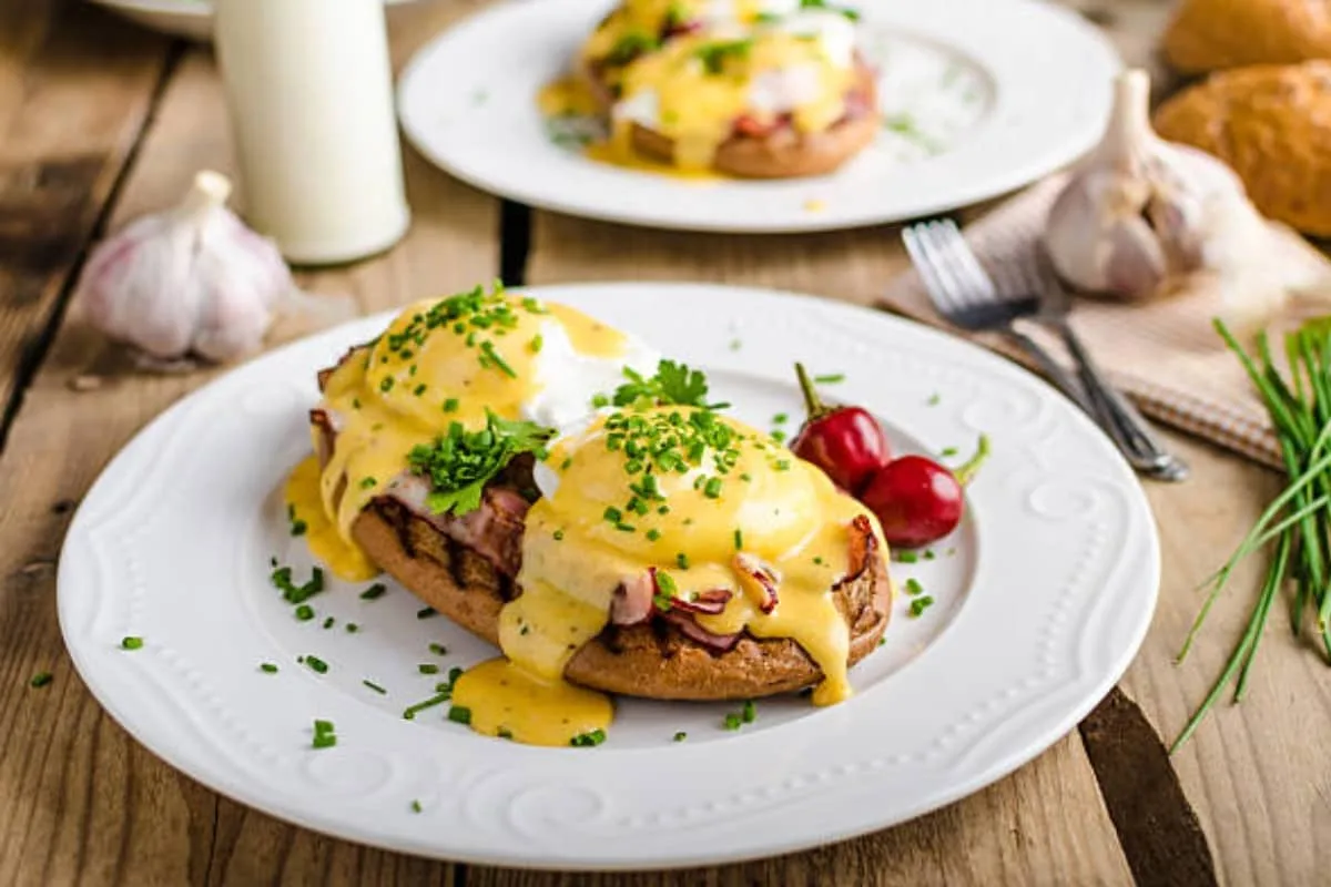 El secreto de esta receta está en los huevos pochados, ¿te animas a intentarlo?