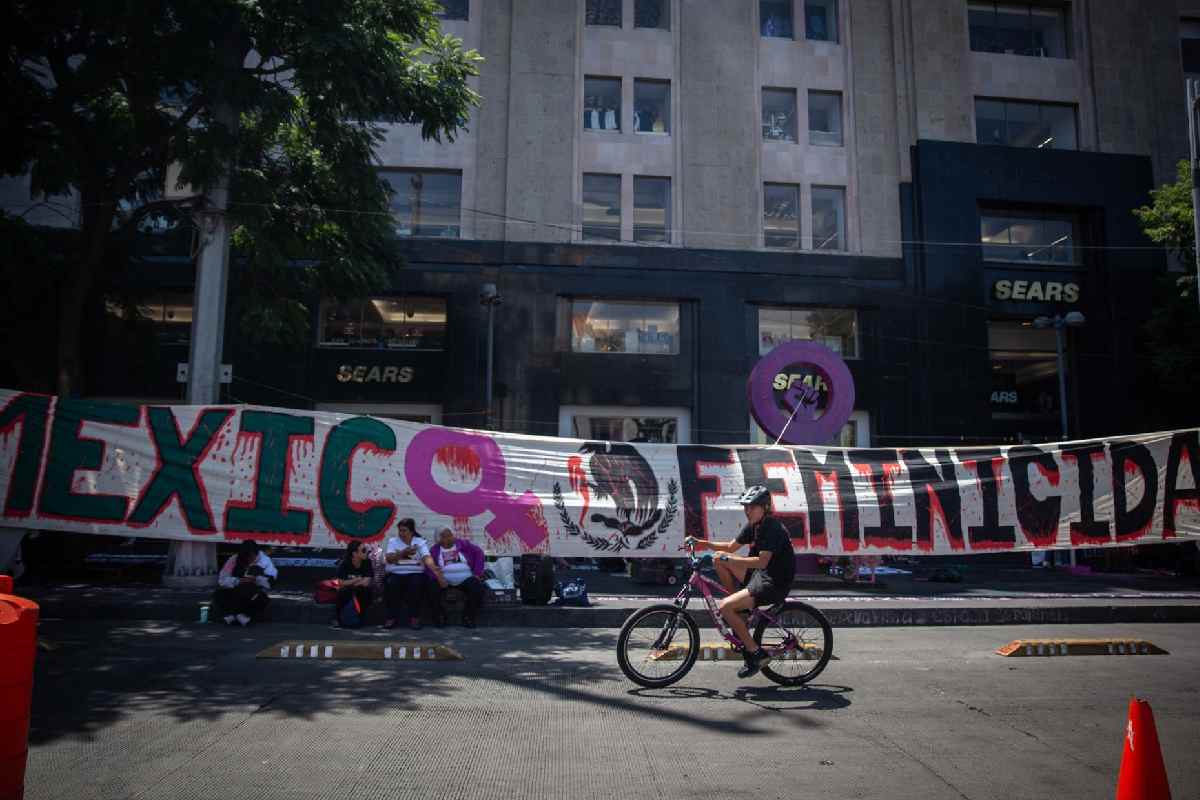 Iniciativa sobre feminicidios