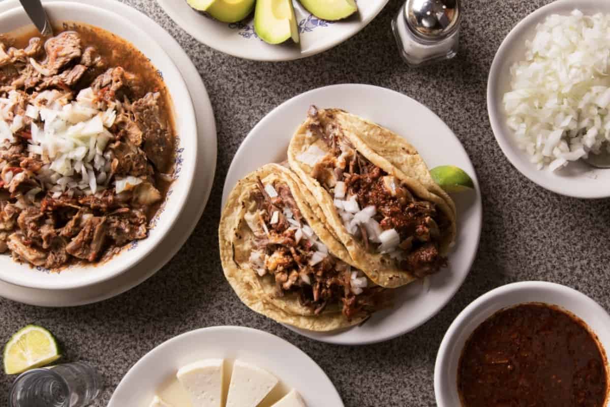 5 Lugares para Comer la Mejor Birria en la CDMX