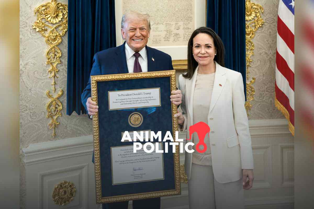 Corina Machado entrega medalla de Nobel de la Paz a Trump en Washington