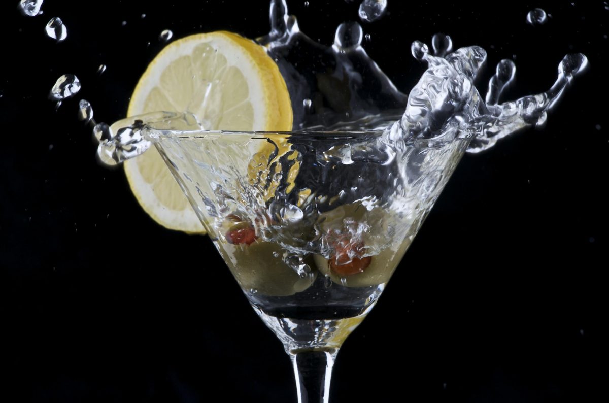 La historia del clásico martini y cuántas maneras hay de prepararlo