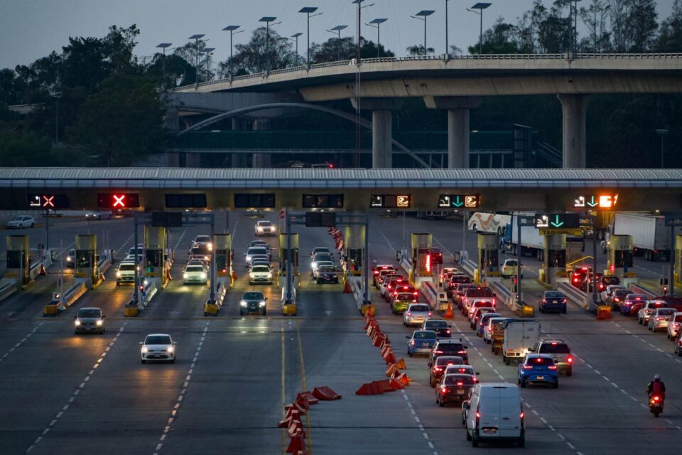 GN alerta por patrullas falsas en la México-Cuernavaca que asaltan a usuarios
