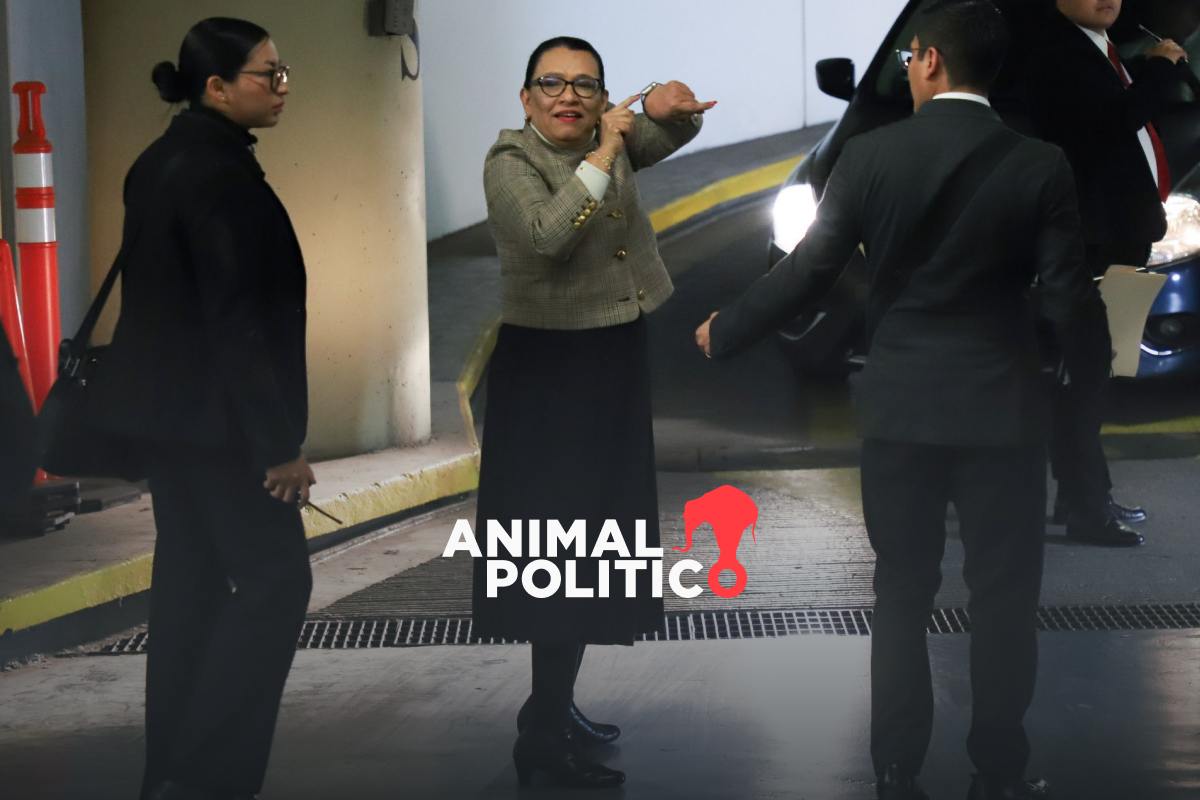 Morena alista plenaria con Gobernación, Fiscalía y Presidencia previo a inicio de sesiones en Senado