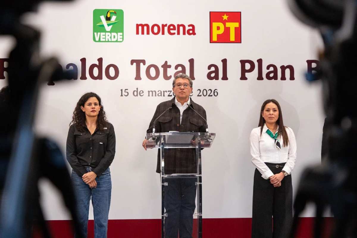 Morena saca del Plan B la consulta electoral; Monreal niega presión de aliados 