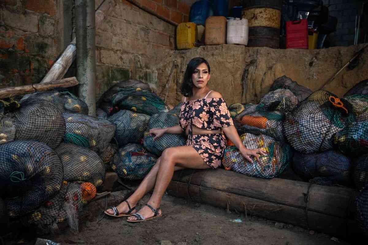 Mujeres del mar: las pescadoras de América Latina que sostienen la pesca y defienden ecosistemas
