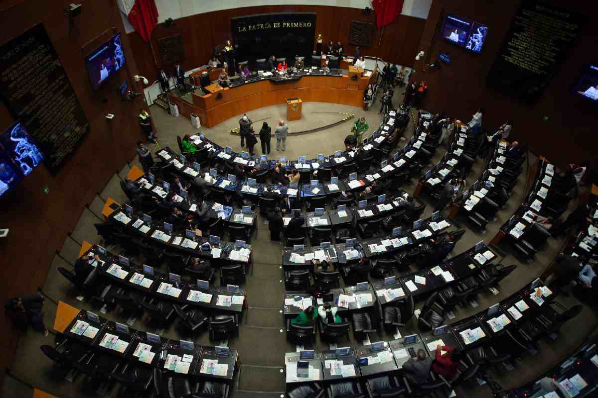 PRI, PAN y MC respaldarán en el Senado reforma para reducir las pensiones de funcionarios públicos