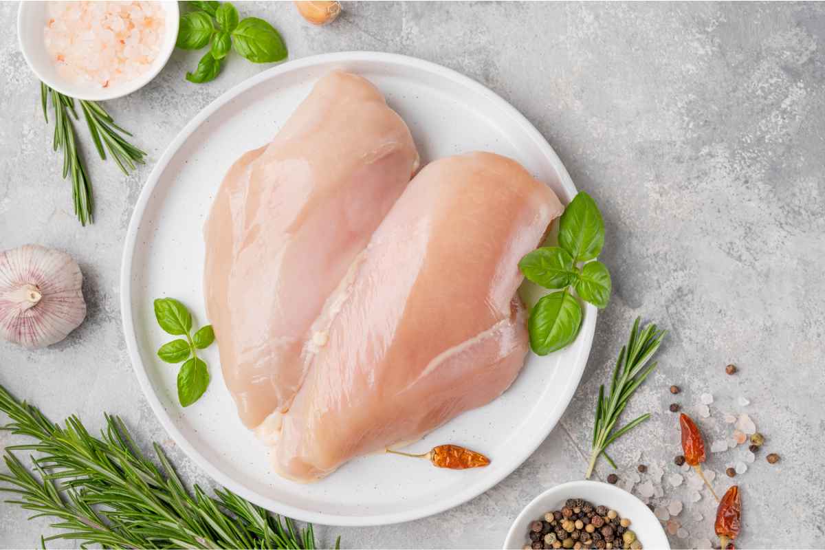 ¿Cómo cocer pechuga de pollo? La forma más fácil y rica 