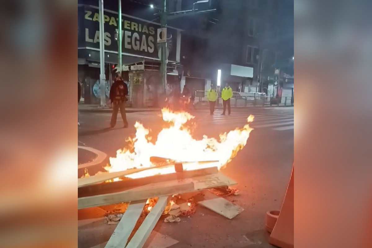 Protesta activista Carlos Díaz