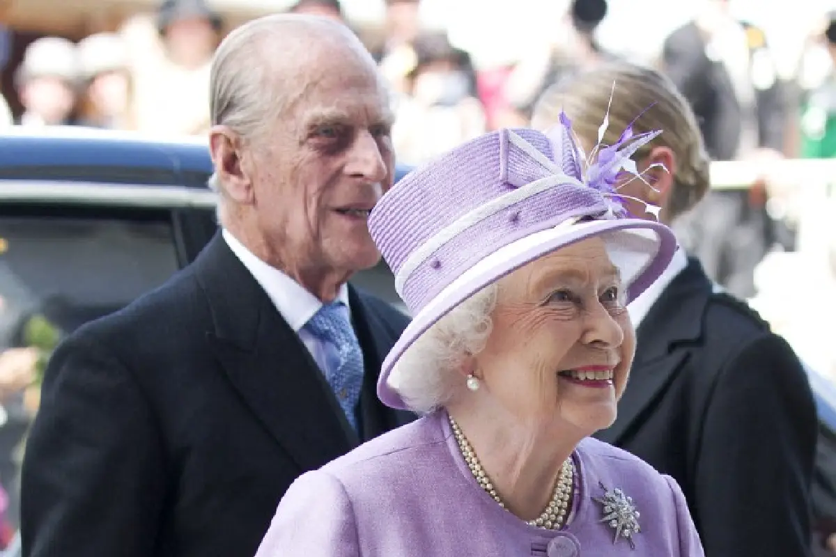 La última cerveza del Duque: Así fue el adiós de Felipe de Edimburgo y el reclamo de la Reina Isabel