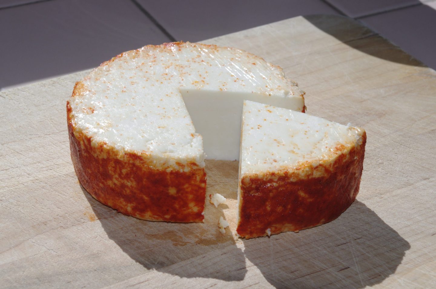 Conoce al queso Cotija, una joya gastronómica de Michoacán