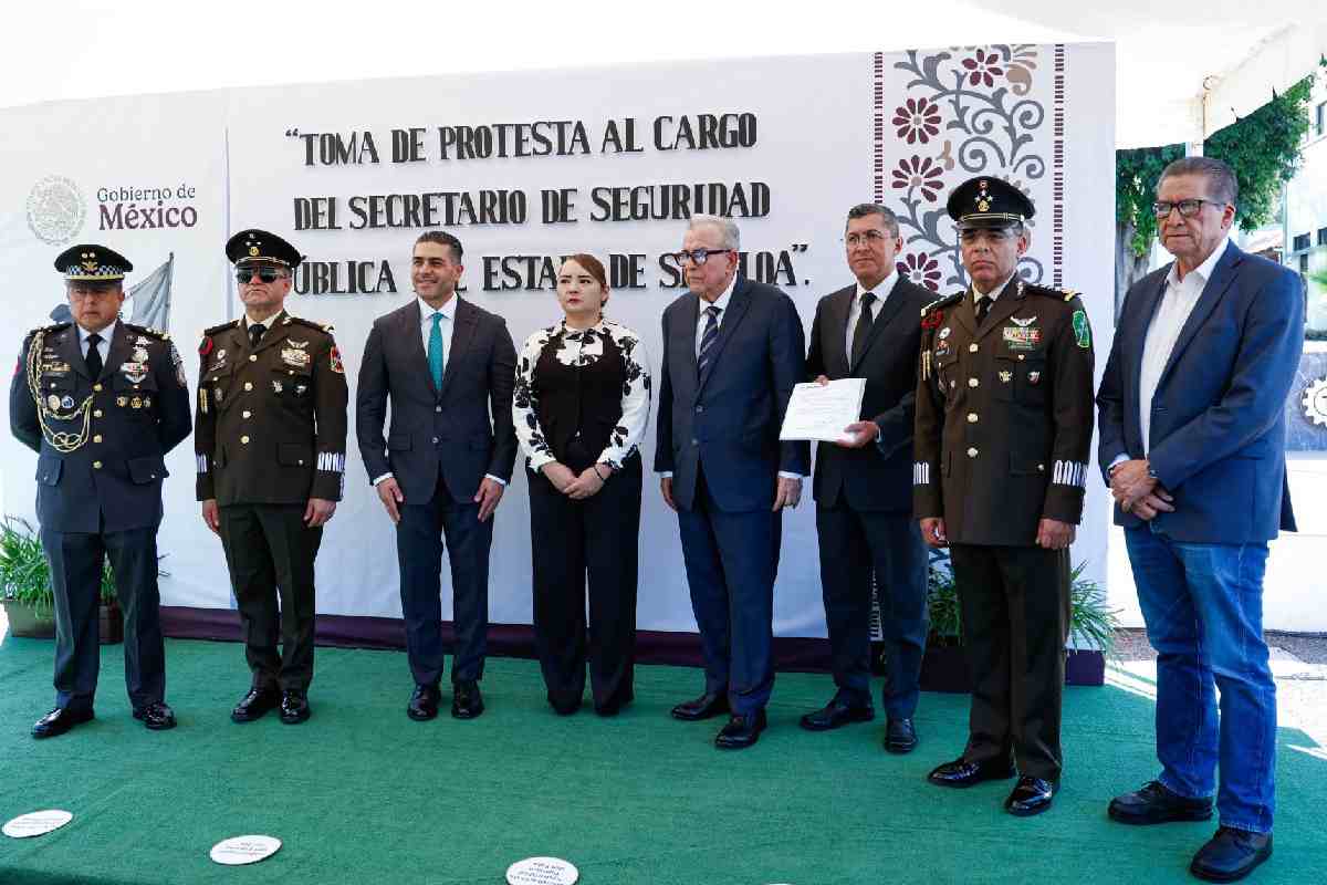 Rentería Schazarino toma de protesta