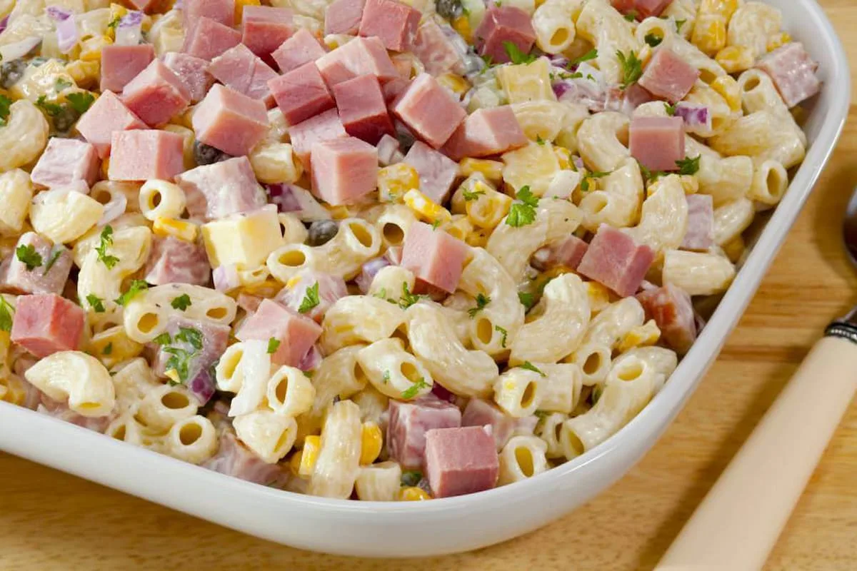 Cómo hacer Sopa fría de Coditos con mayonesa y jamón