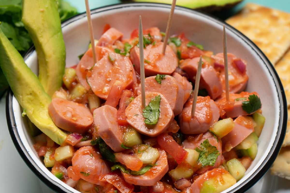 Cómo hacer salchichas a la mexicana