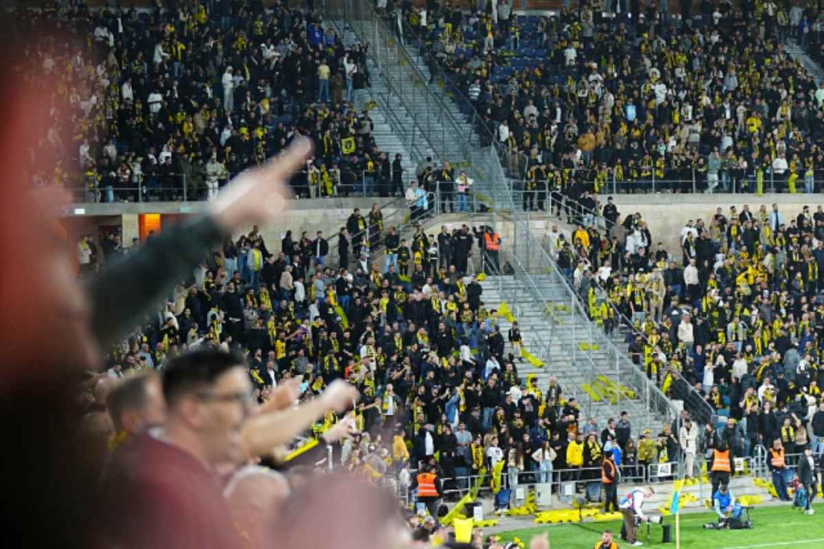 ¿Y esta rosa? FIFA multa a la Federación de Israel por racismo ligado al Beitar Jerusalén