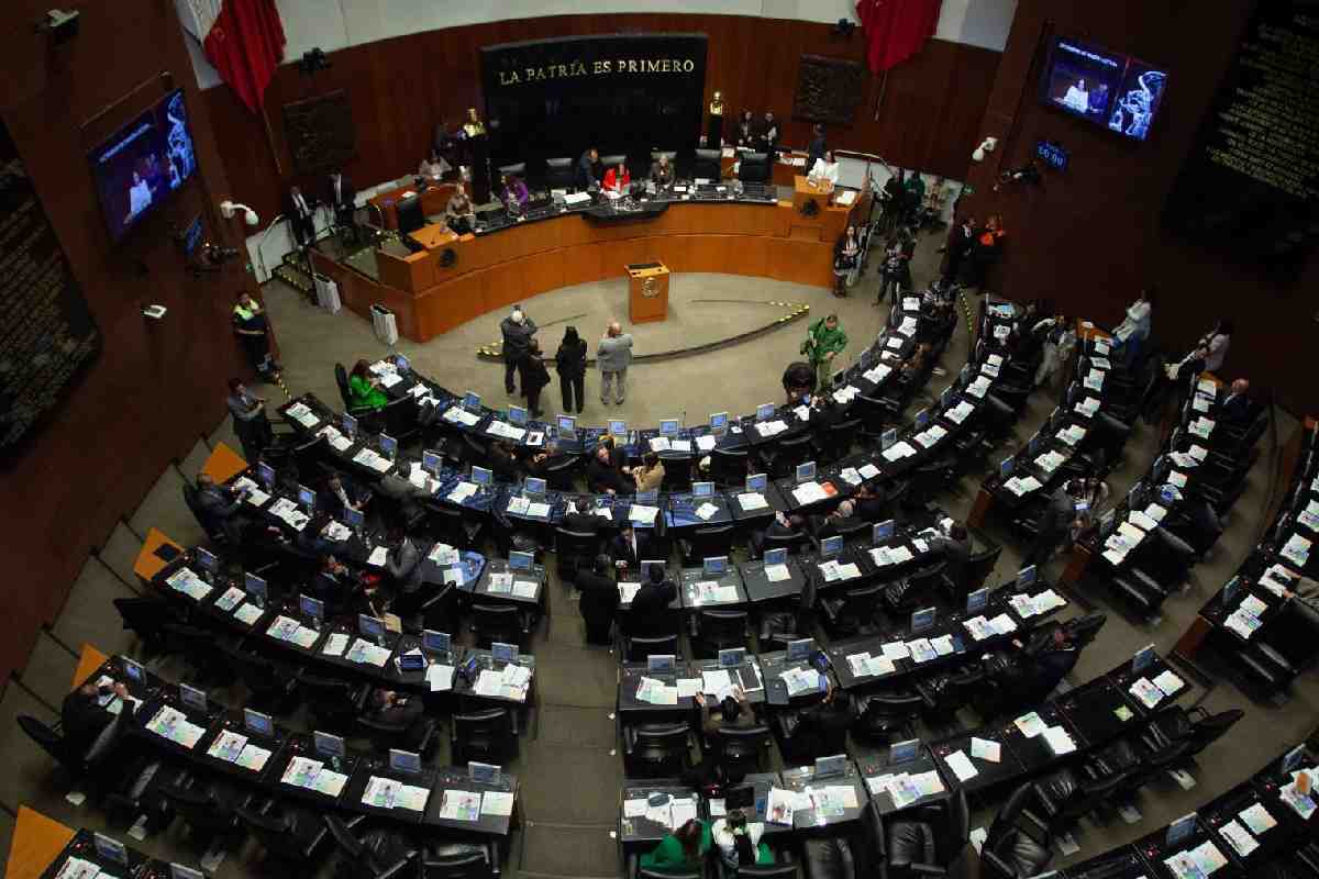Senado pausa dictaminación de Plan B
